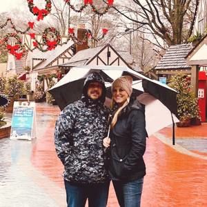 Meet your Posher, Carey